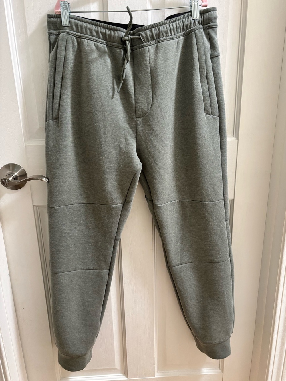 American Eagle 24/7 Jogger pants size Medium Men’s Alpine Green
